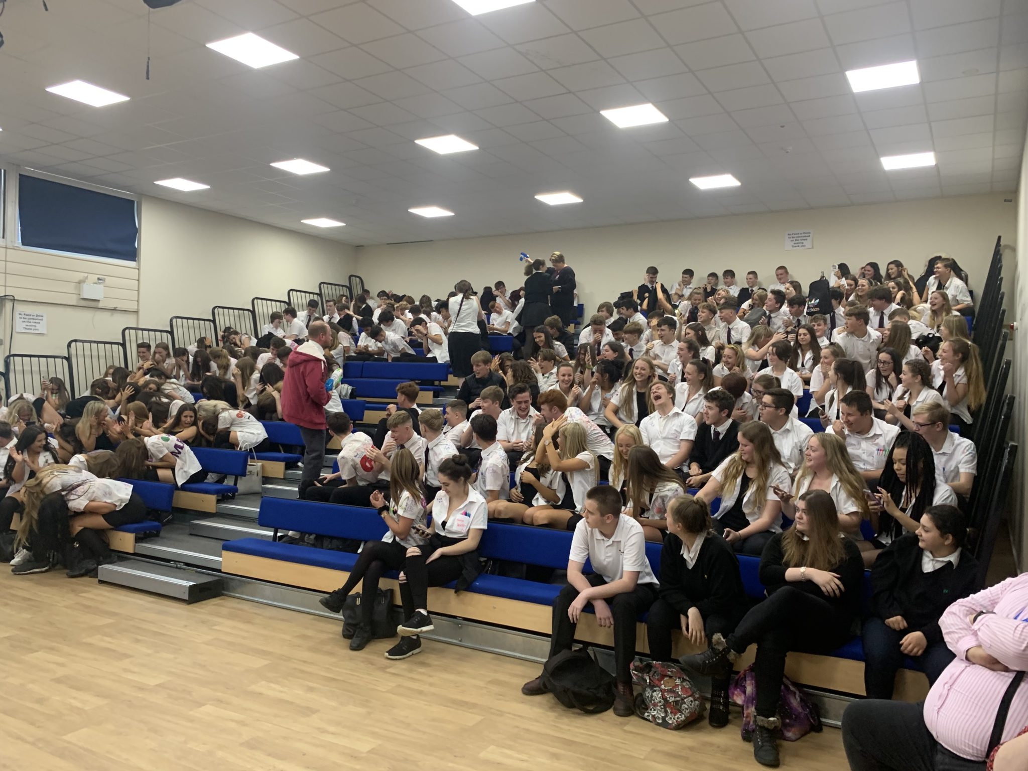 4B7A673CAA8446268D7AB0864308E63C Yateley School